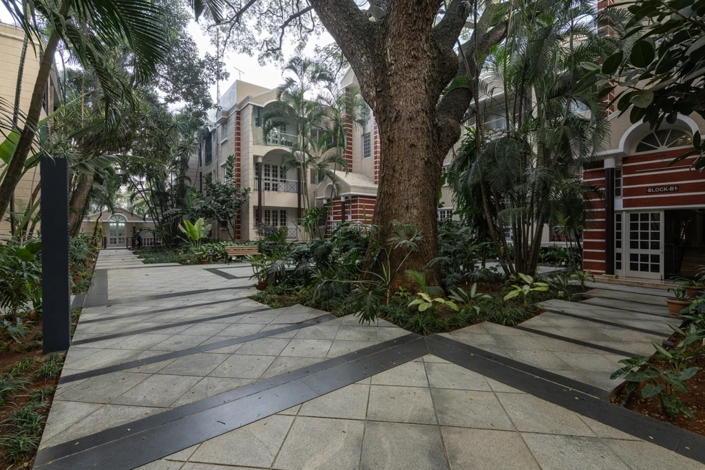 Embassy Palace